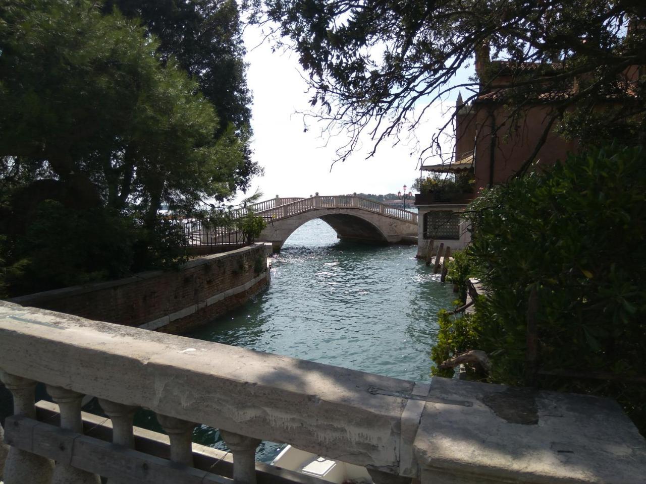 Apartament Susy Biennale - Canal View And Garden
